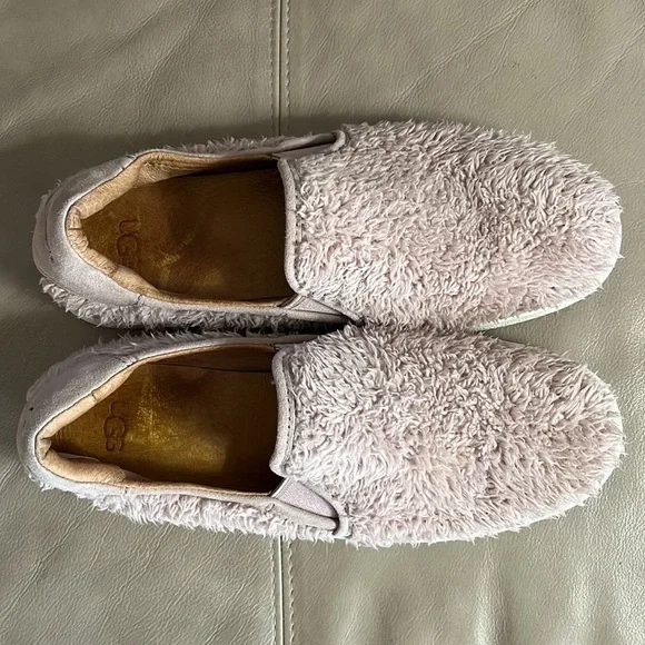 UGG Ricci Slip On Fuzzy Shoes - Picture 7 of 11